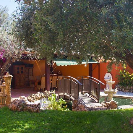 Hotel Iris La Eliana Bagian luar foto